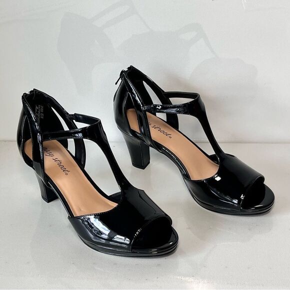 Easy Street Flash Heeled Sandals - Picture 1 of 7